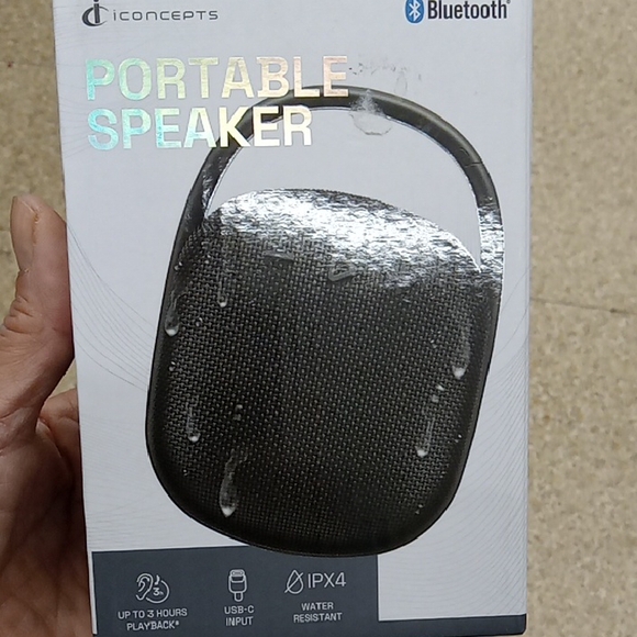 Other - Black Portable Bluetooth Speaker